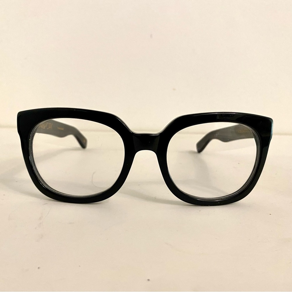 Vint & York (New York) RITZY frames with non-prescription lenses.